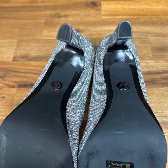 Michael Kors pointed heel Metallic Grey never worn - Picture 3 of 4